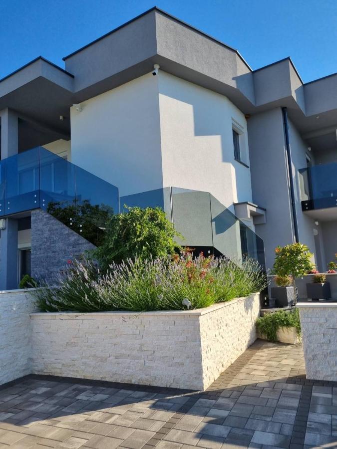 Apartman Paola Vrh  Exterior photo